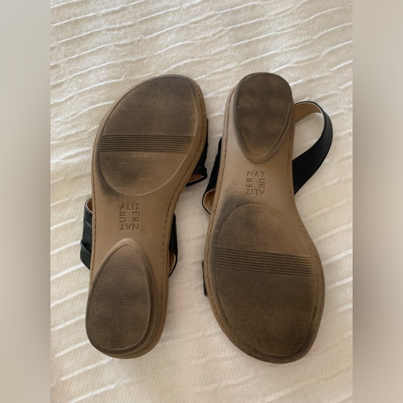 Naturalizer black leather strap sandals - 7.5 - Picture 5 of 5